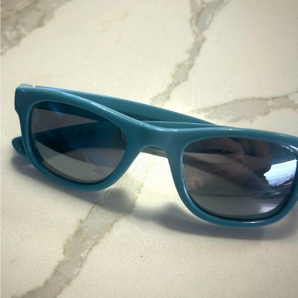 RealShades Baby blue sunglasses